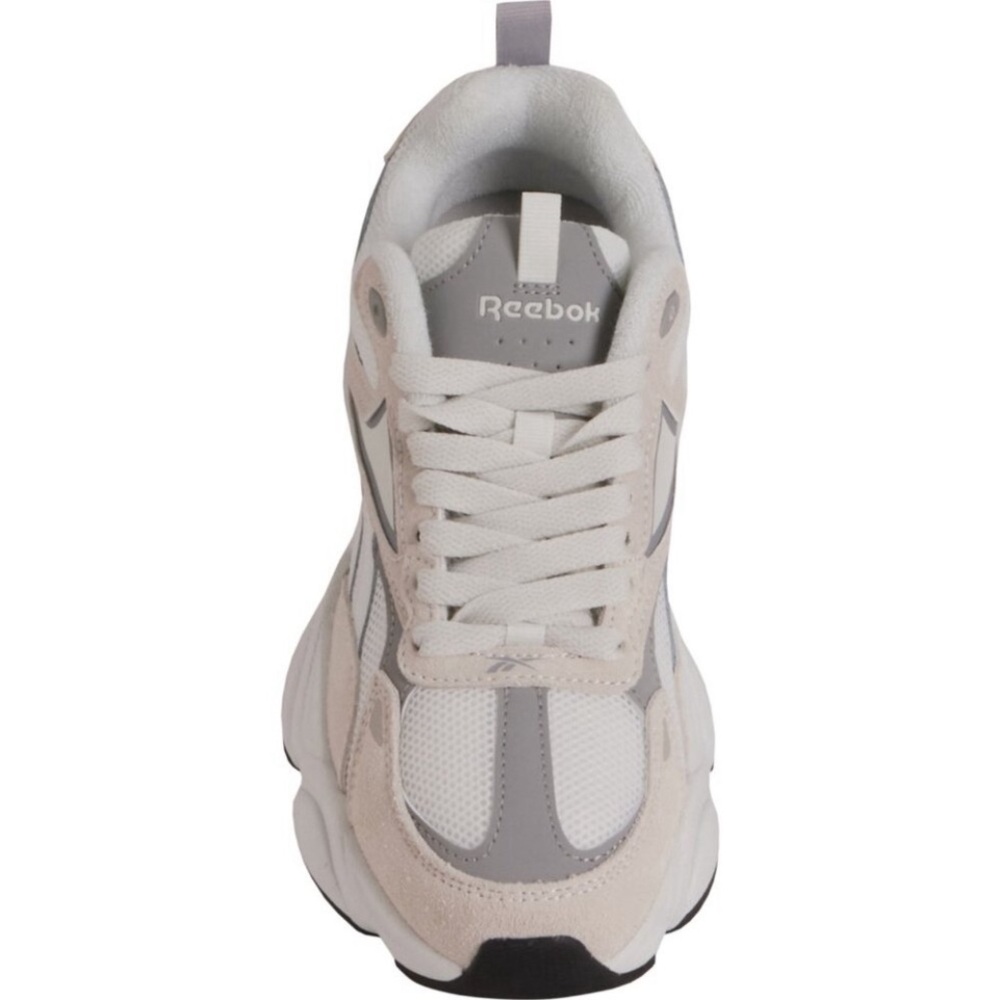 Reebok Women Charge Sneakers NEW